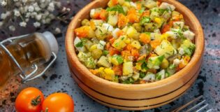 Салат из кукурузы